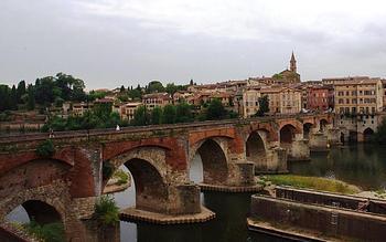France Albi Le Tarn les ponts et la vieille Ville | Europe